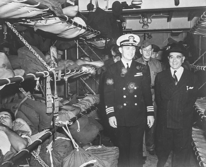 83 anos da Força Expedicionária Brasileira (FEB): a Marinha na guerra 4 Força Expedicionária Brasileira (FEB).