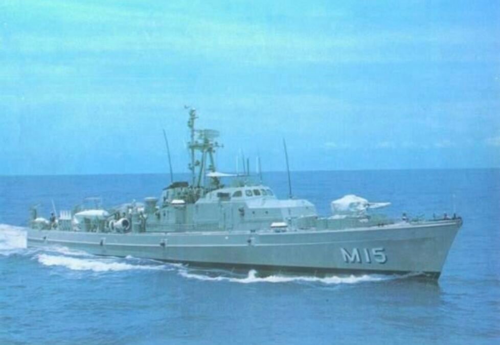 Navio-Varredor Aratu será desincorporado após 55 anos 4 Navio-Varredor Aratu