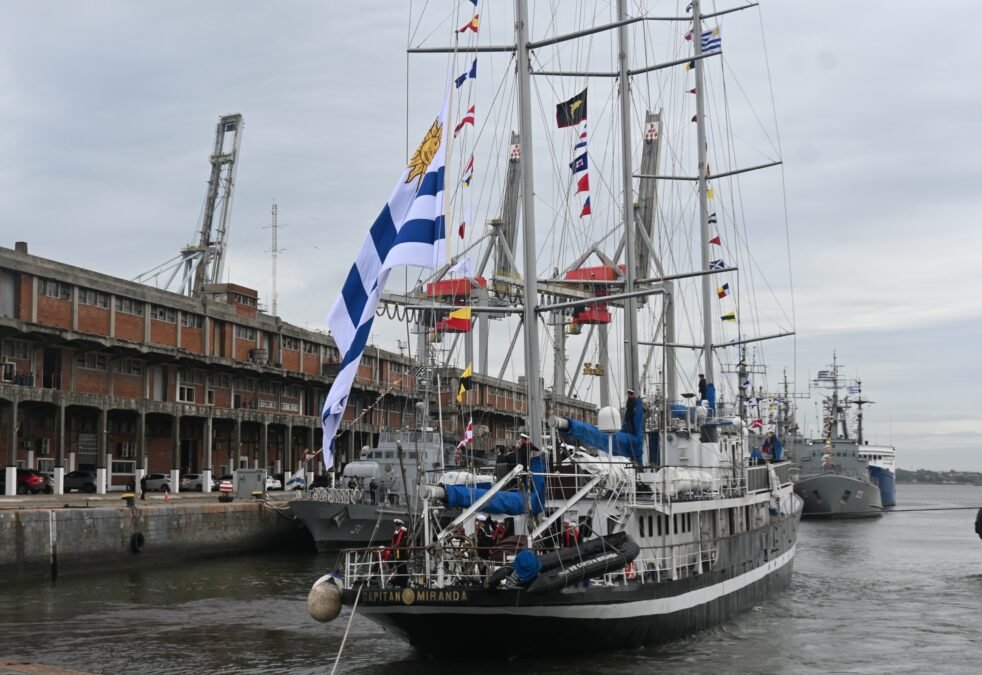Navio-Escola Capitán Miranda, da Armada do Uruguai, visita Fernando de Noronha e Salvador 2 Navio-Escola Capitán Miranda, da Armada do Uruguai, visita Fernando de Noronha e Salvador