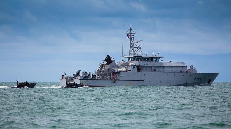 Navio-Patrulha francês La Résolue visitará Belém e Fortaleza em setembro
