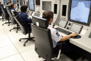 Centro de controle de tráfego aéreo com soluções da Atech